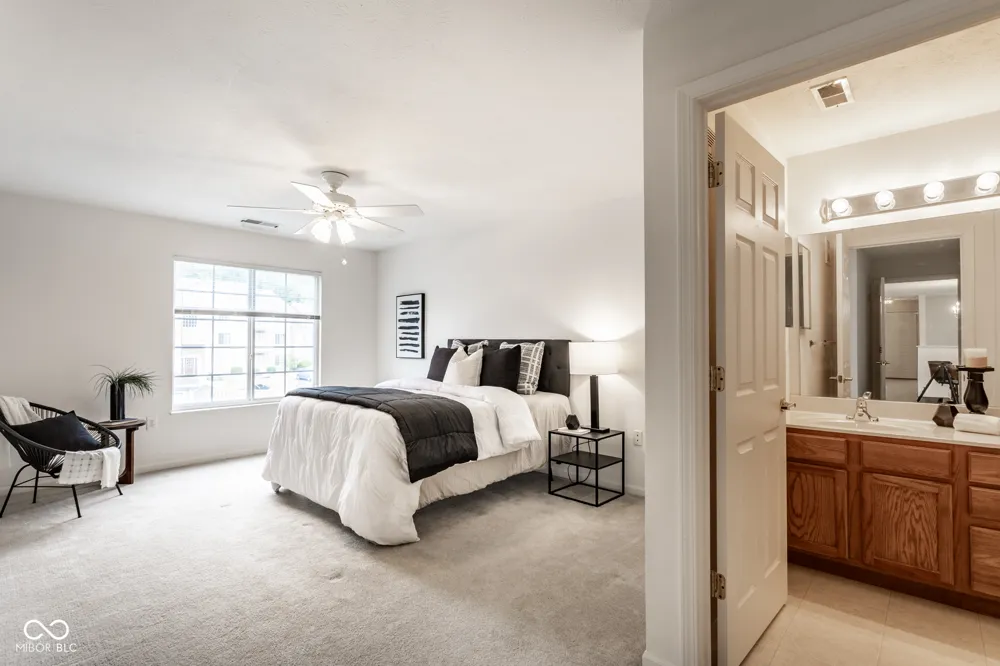 6525 Emerald Hill Court #205 Indianapolis, IN 46237