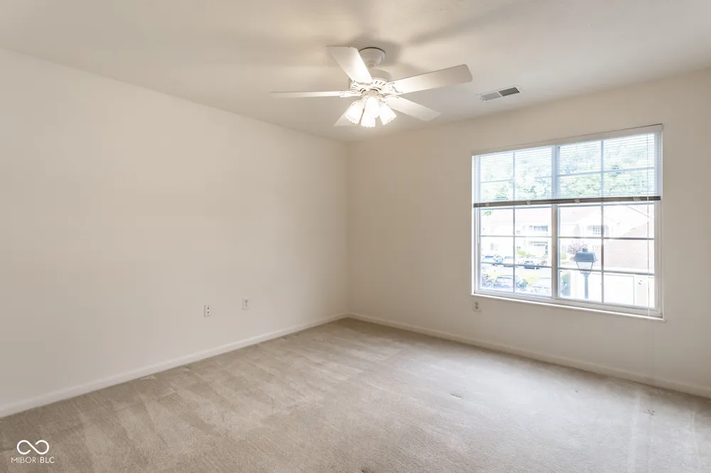 6525 Emerald Hill Court #205 Indianapolis, IN 46237