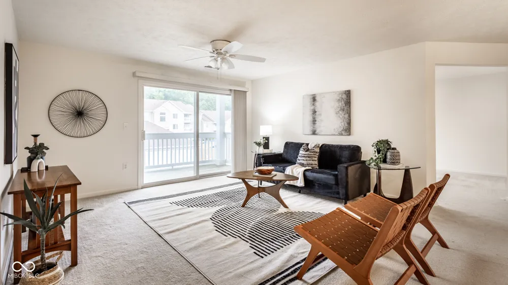 6525 Emerald Hill Court #205 Indianapolis, IN 46237