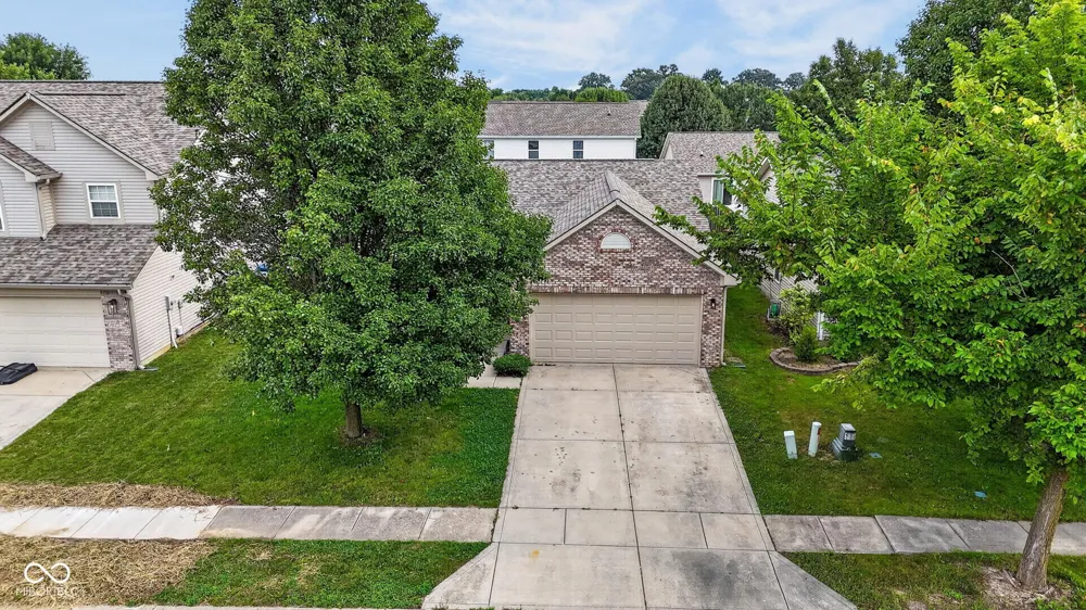 14878 War Emblem Drive Noblesville, IN 46060