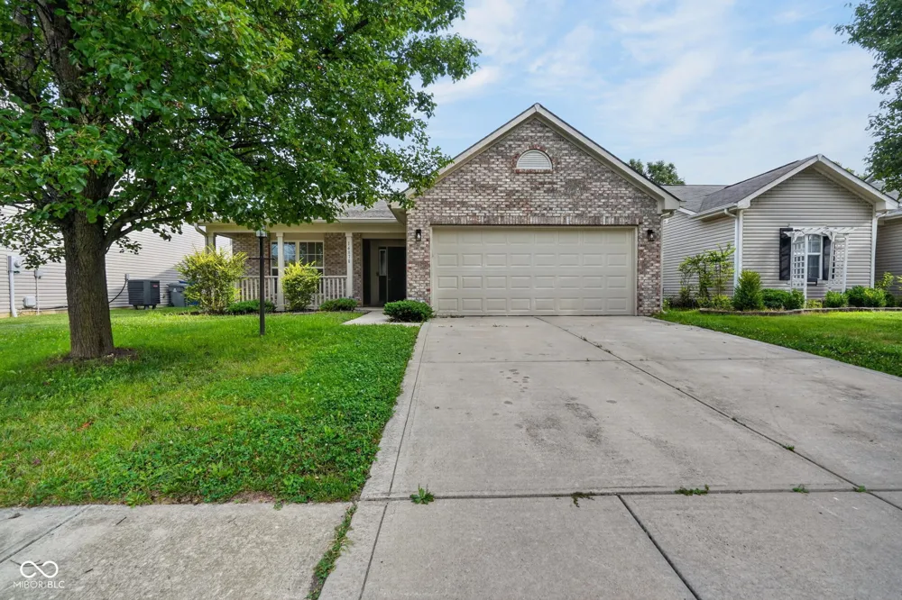14878 War Emblem Drive Noblesville, IN 46060
