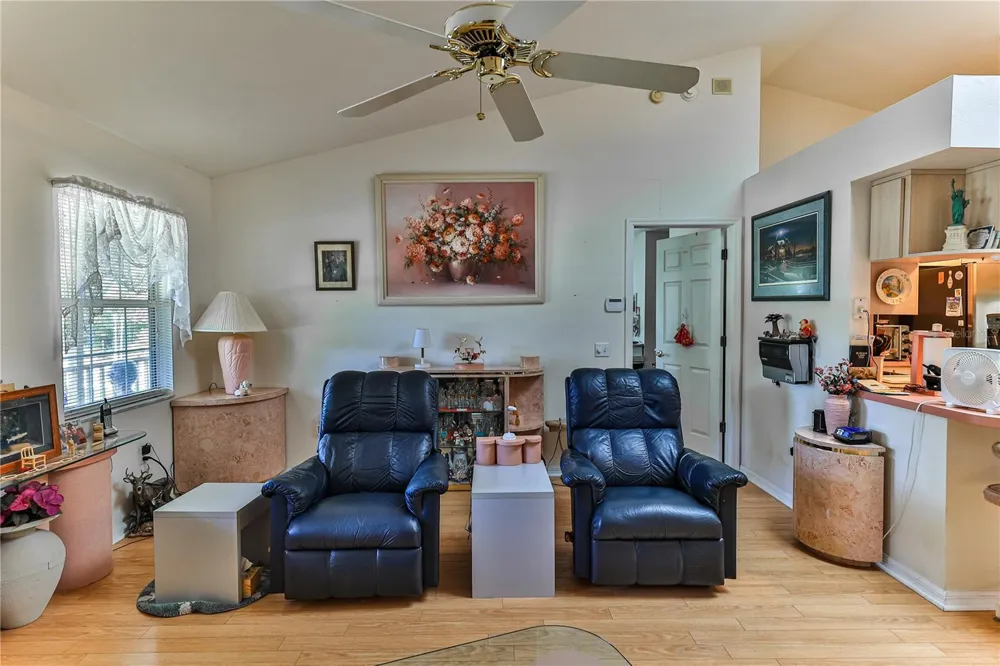 11071 W THOREAU PLACE Crystal River, FL 34428