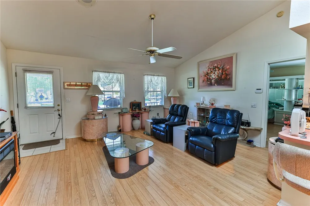 11071 W THOREAU PLACE Crystal River, FL 34428