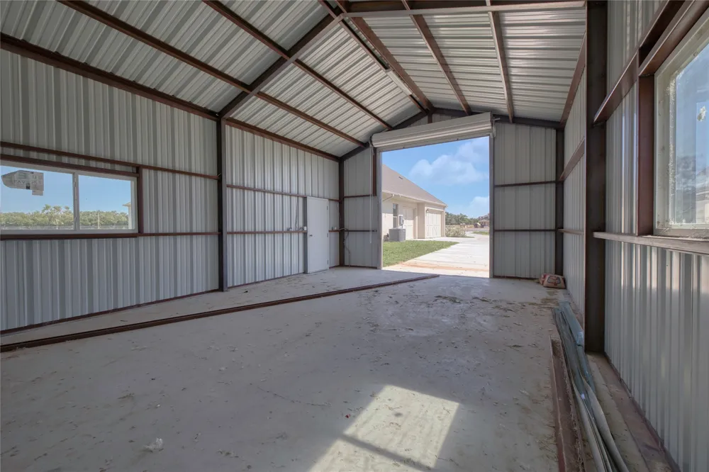 1016 Emery Court Weatherford, TX 76087