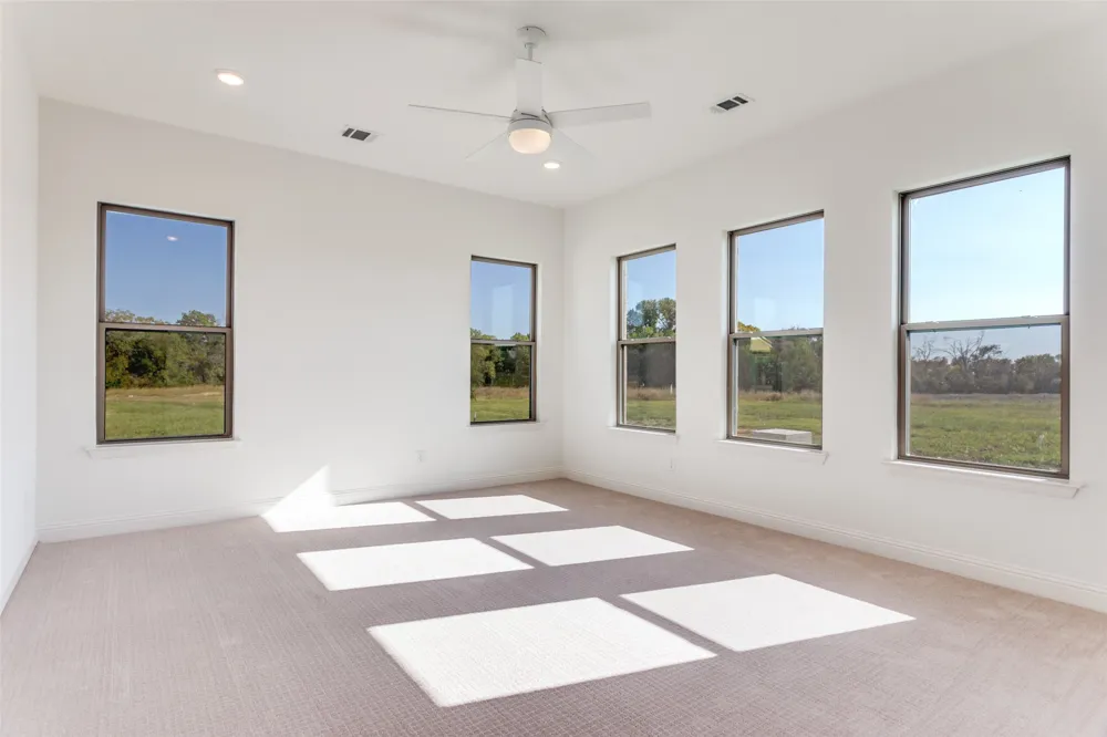 1016 Emery Court Weatherford, TX 76087