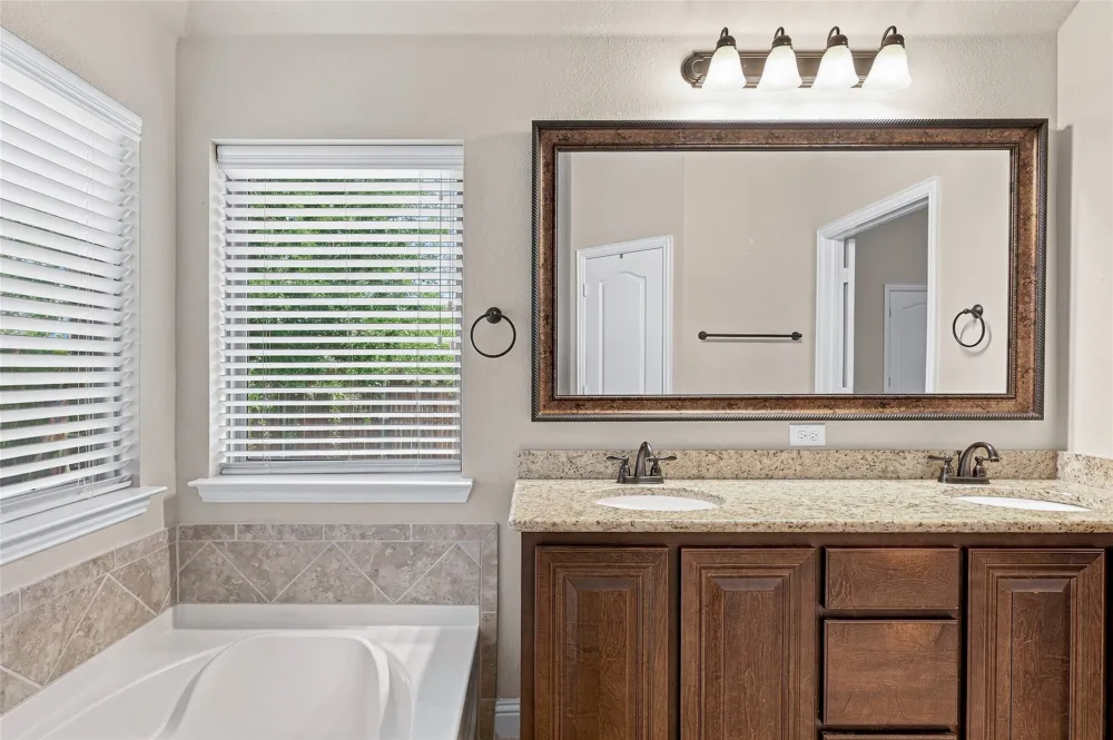 5007 Ambergate Lane Sherman, TX 75092