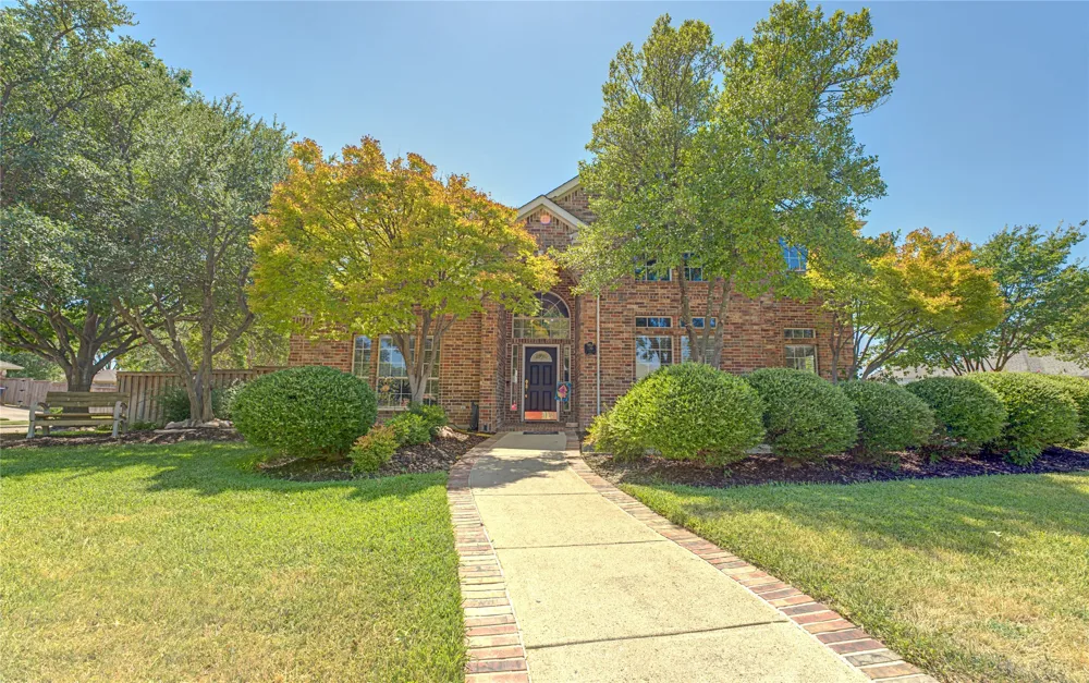 130 W Clubview Court Murphy, TX 75094