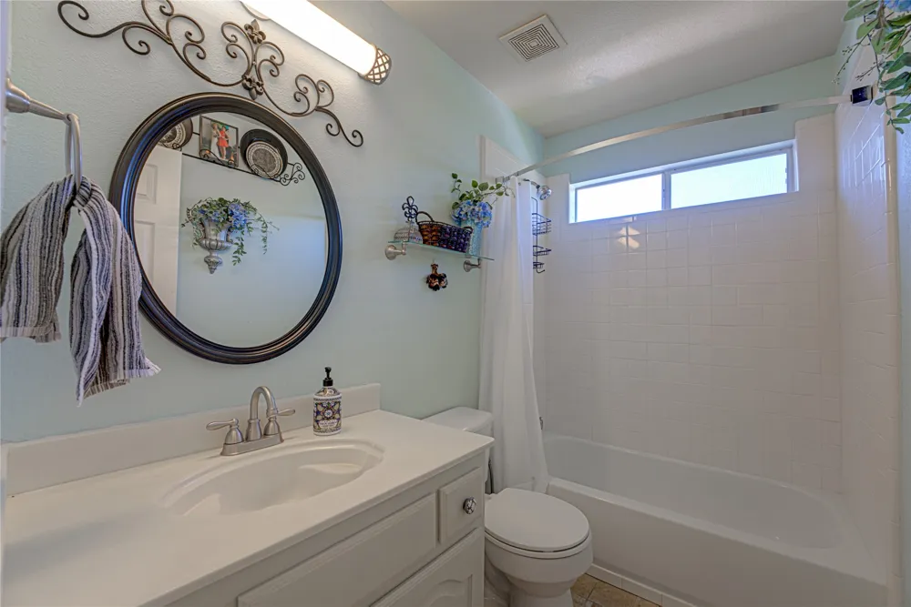 130 W Clubview Court Murphy, TX 75094