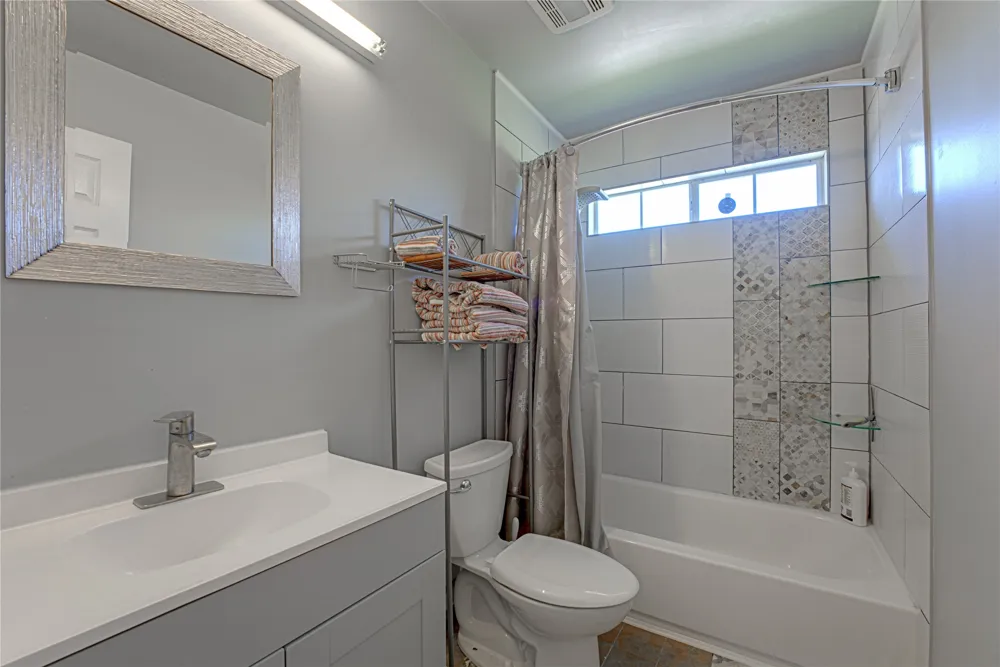 130 W Clubview Court Murphy, TX 75094