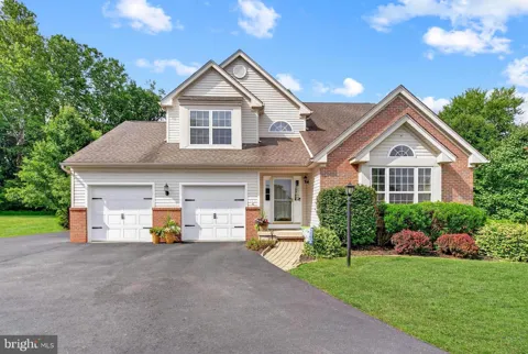 224 CHINA CIRCLE