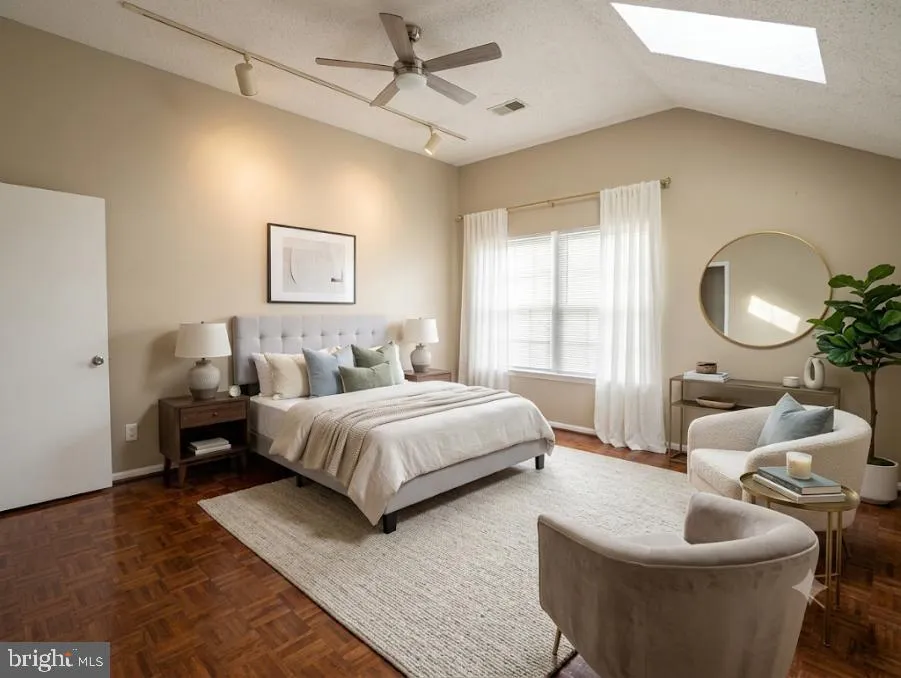 1402 TRISTRAM CIRCLE Mantua, NJ 08051