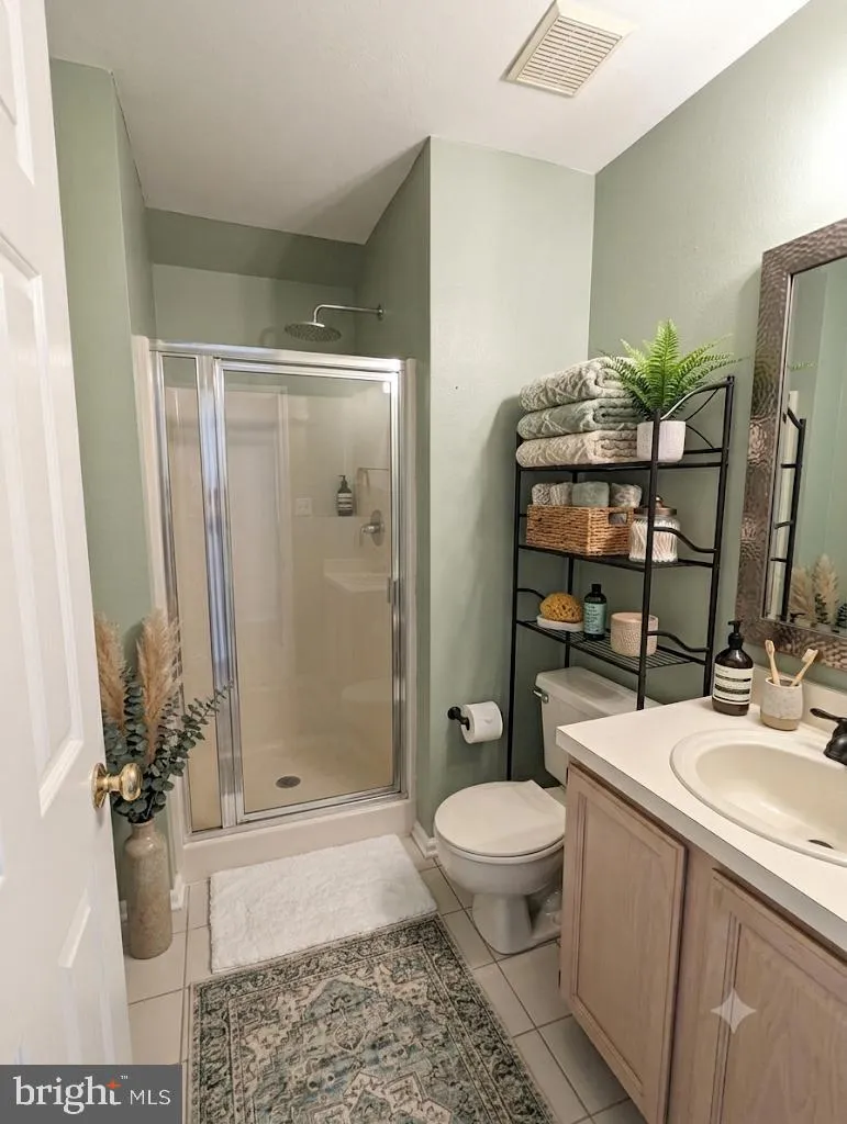 1402 TRISTRAM CIRCLE Mantua, NJ 08051