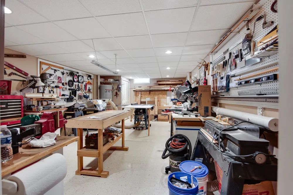 4546 Rohr Road Lake Orion, MI 48359