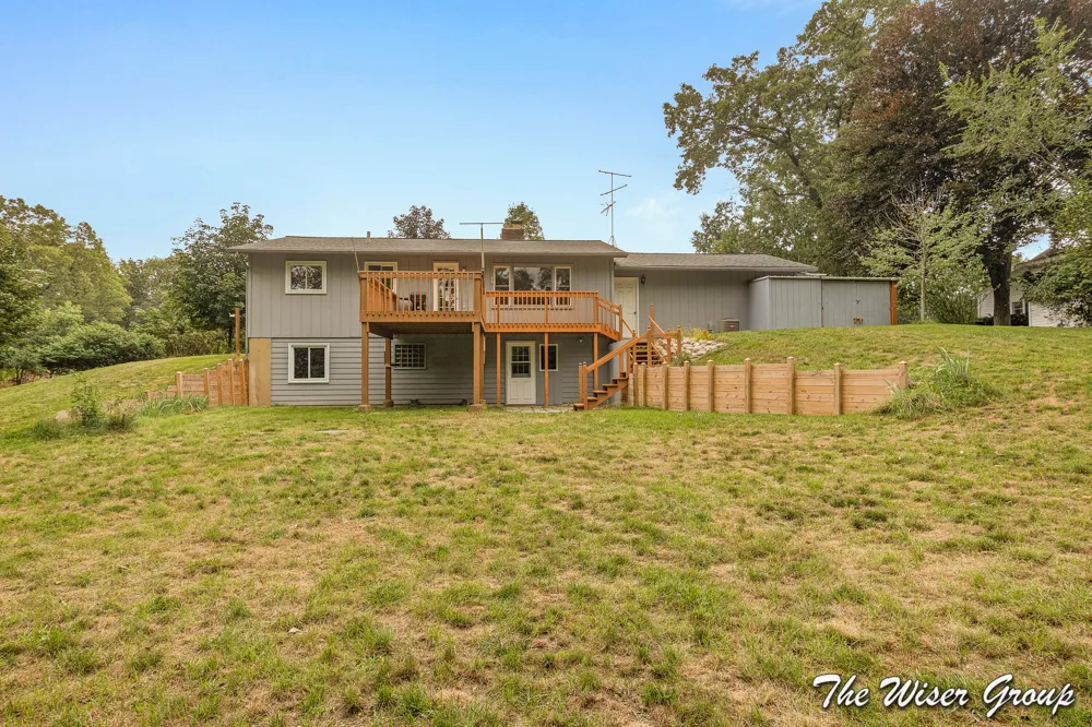 1861 Rupert Street NE Grand Rapids, MI 49525