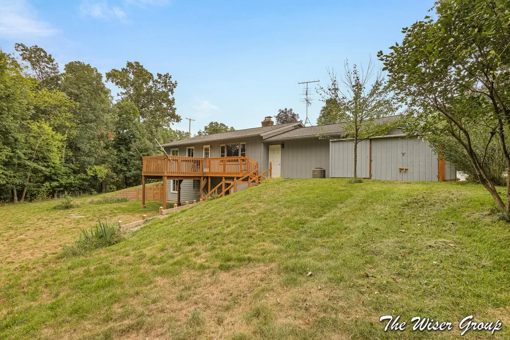 1861 Rupert Street NE Grand Rapids, MI 49525