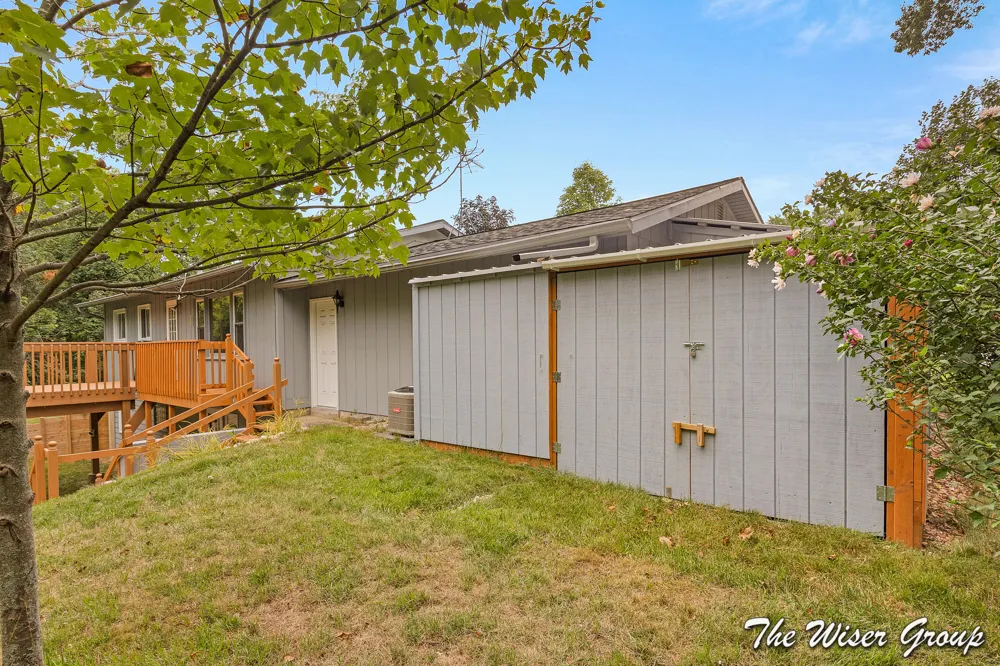 1861 Rupert Street NE Grand Rapids, MI 49525