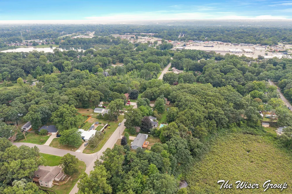 1861 Rupert Street NE Grand Rapids, MI 49525