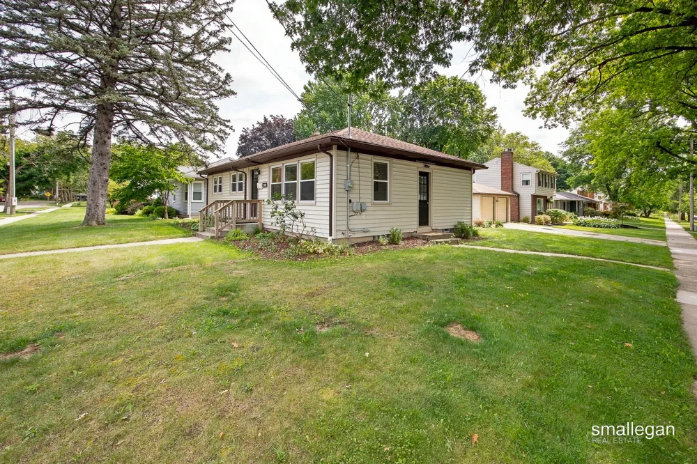1904 Griggs Street SE Grand Rapids, MI 49506