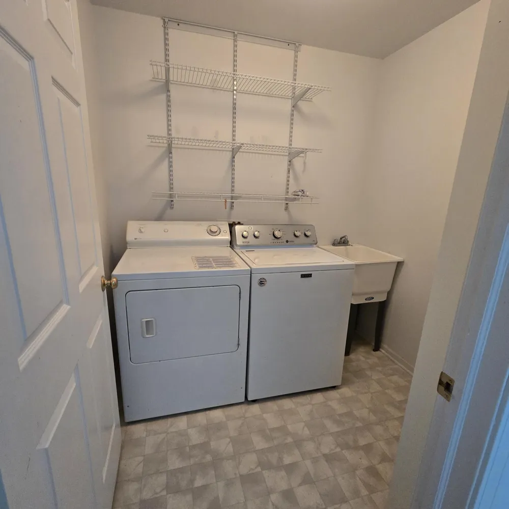 3497 Huron View Court Dexter, MI 48130