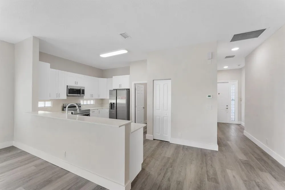 120 HAMILTON TERRACE Royal Palm Beach, FL 33414