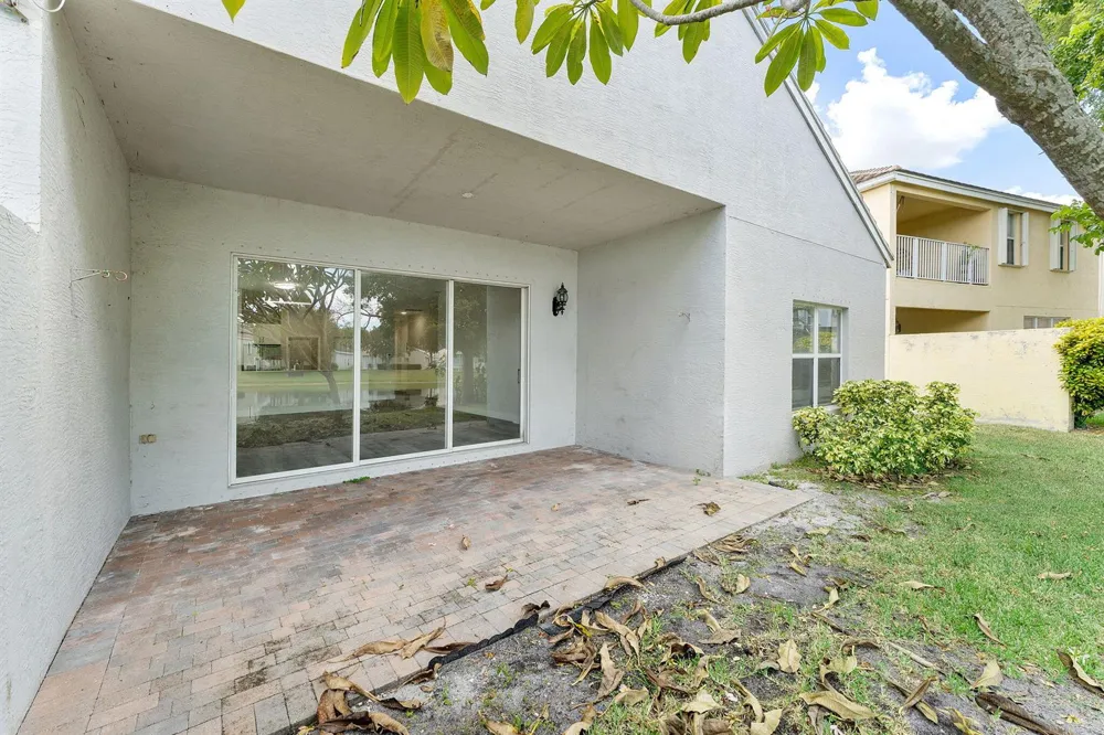 120 HAMILTON TERRACE Royal Palm Beach, FL 33414