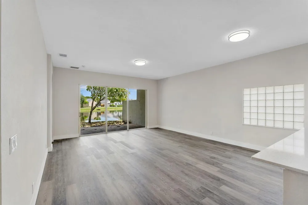 120 HAMILTON TERRACE Royal Palm Beach, FL 33414