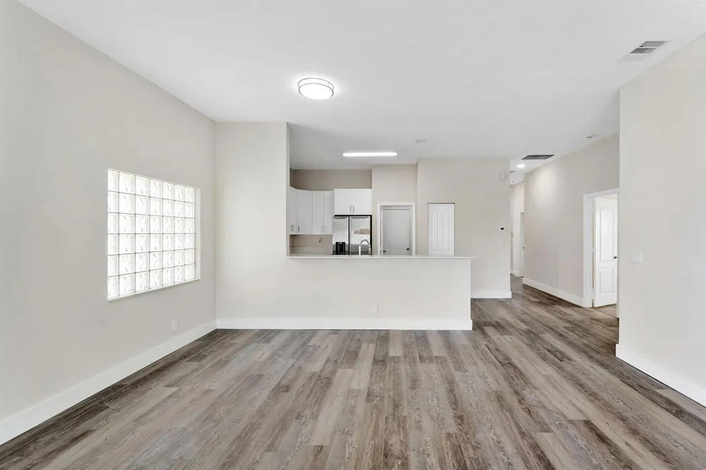 120 HAMILTON TERRACE Royal Palm Beach, FL 33414