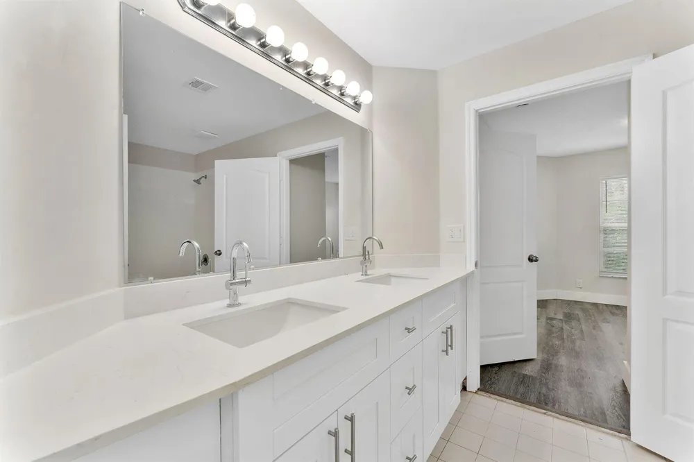 120 HAMILTON TERRACE Royal Palm Beach, FL 33414