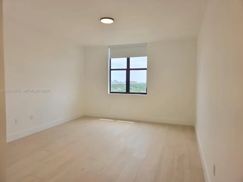 888 S Douglas Rd #1108 Coral Gables, FL 33134