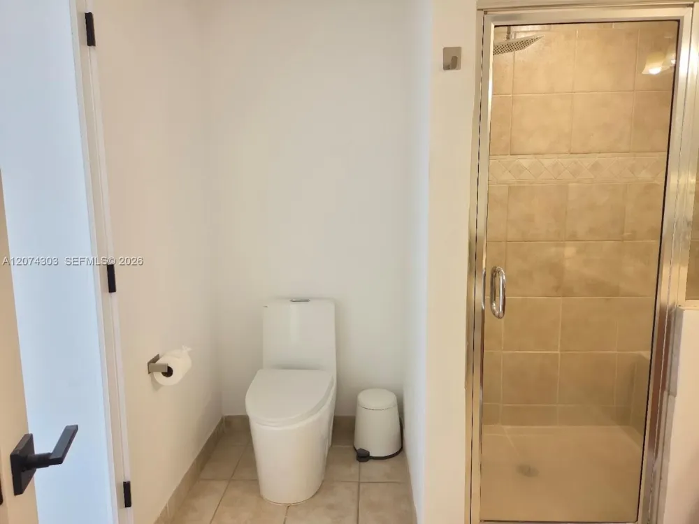 888 S Douglas Rd #1108 Coral Gables, FL 33134