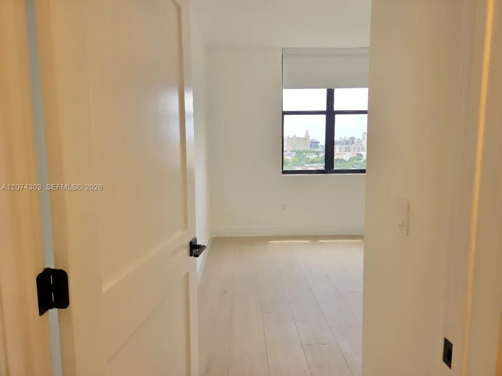 888 S Douglas Rd #1108 Coral Gables, FL 33134