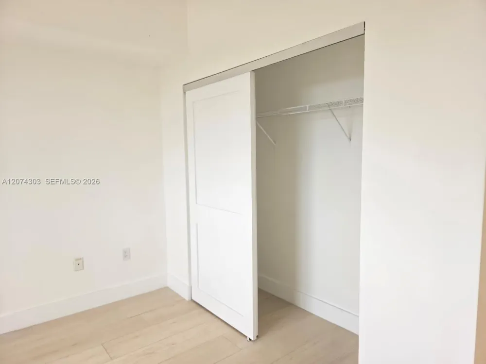 888 S Douglas Rd #1108 Coral Gables, FL 33134