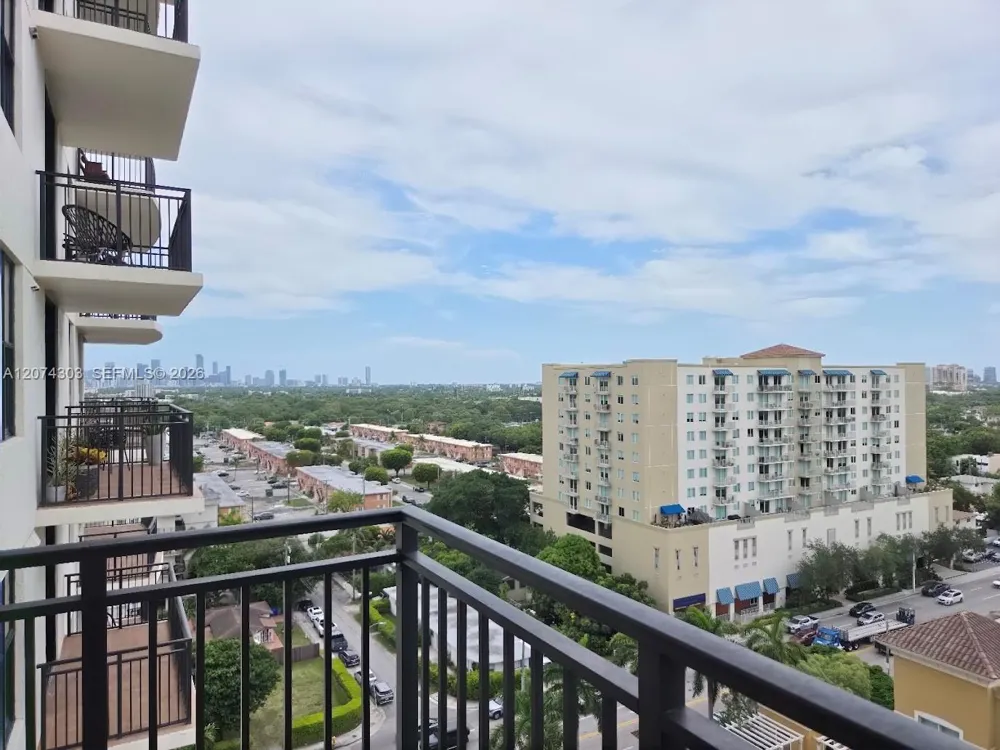 888 S Douglas Rd #1108 Coral Gables, FL 33134