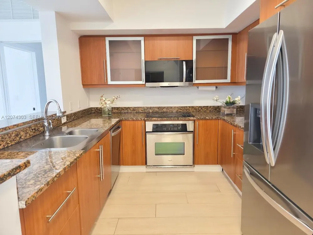 888 S Douglas Rd #1108 Coral Gables, FL 33134