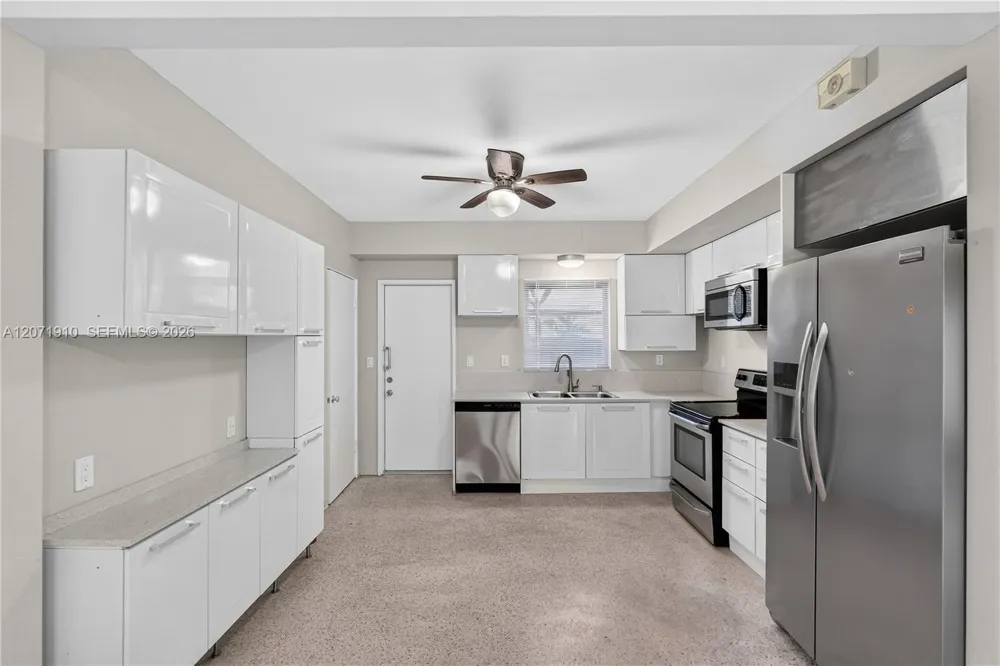 260 SW 31st Ct #260 Miami, FL 33135