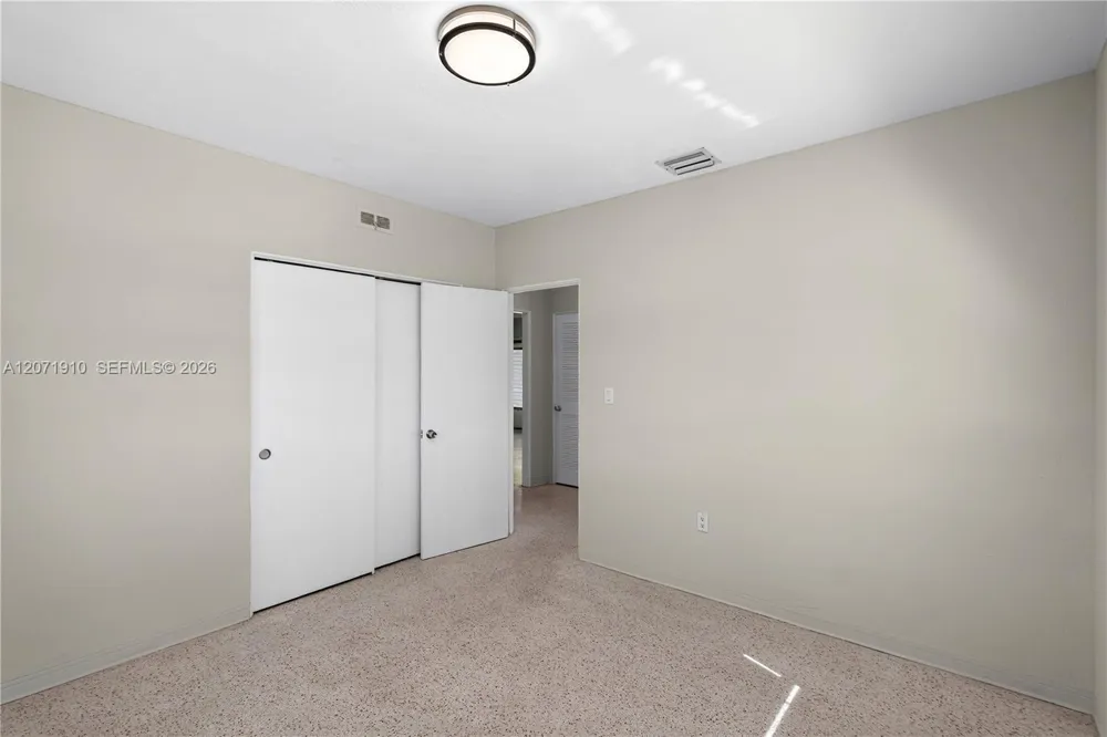 260 SW 31st Ct #260 Miami, FL 33135