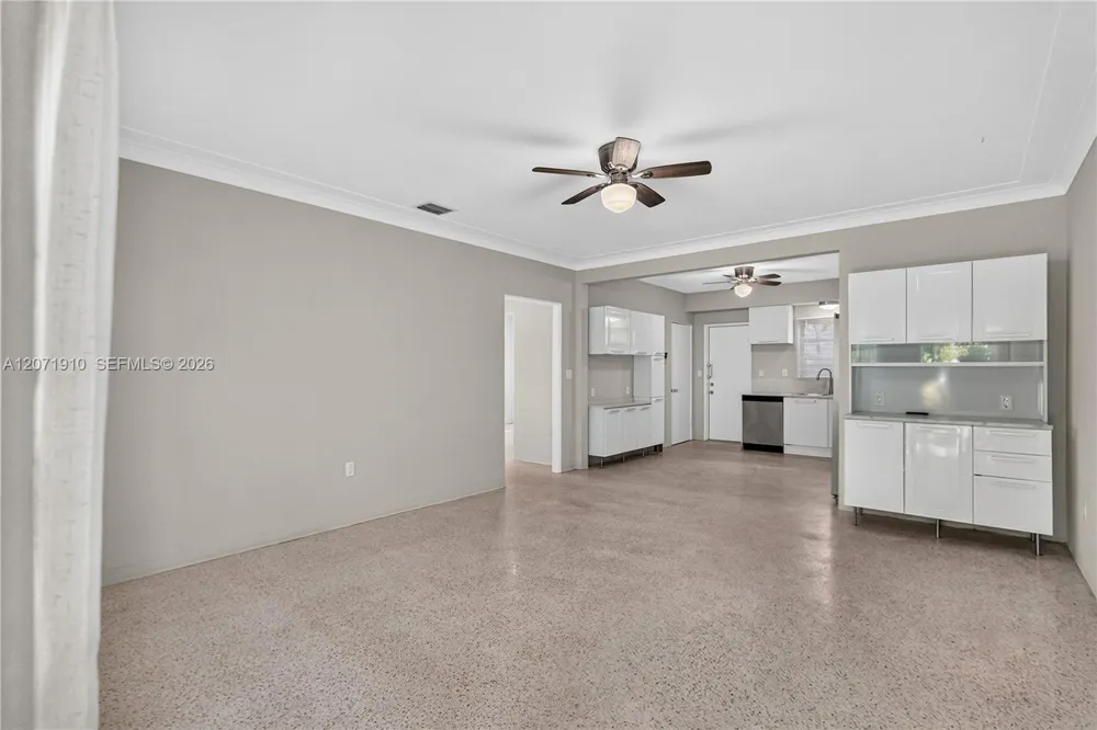 260 SW 31st Ct #260 Miami, FL 33135