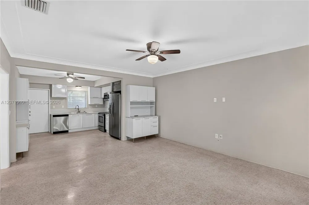 260 SW 31st Ct #260 Miami, FL 33135