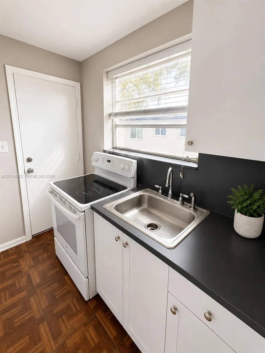 375 SW 19th Ave #2 Miami, FL 33135