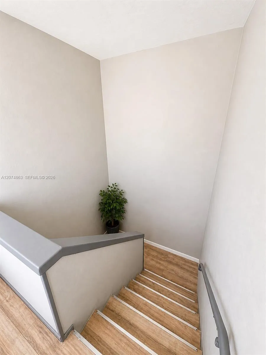 375 SW 19th Ave #2 Miami, FL 33135