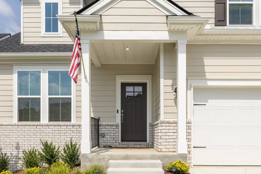 1026 Lionheart Dr Hermitage, TN 37076