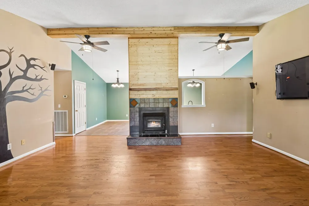 4737 Pyles Rd Chapel Hill, TN 37034