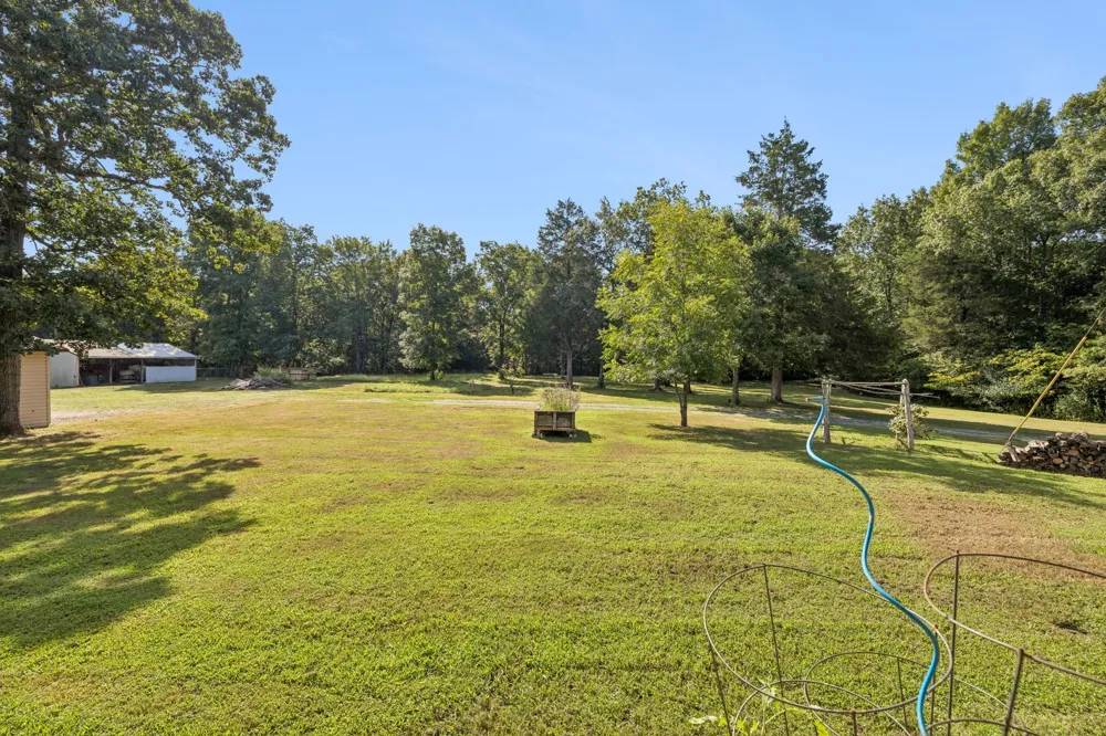 4737 Pyles Rd Chapel Hill, TN 37034