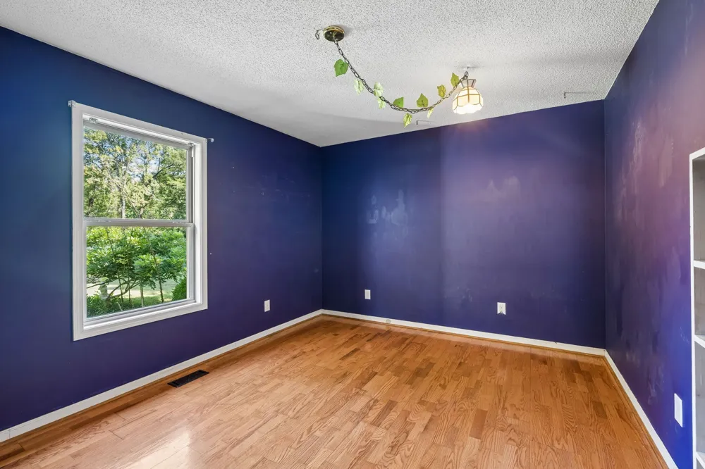 4737 Pyles Rd Chapel Hill, TN 37034