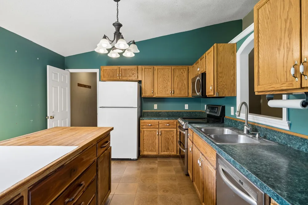 4737 Pyles Rd Chapel Hill, TN 37034