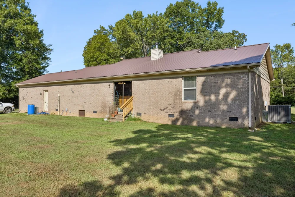 4737 Pyles Rd Chapel Hill, TN 37034