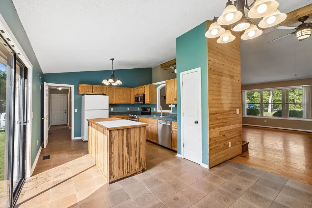 4737 Pyles Rd Chapel Hill, TN 37034
