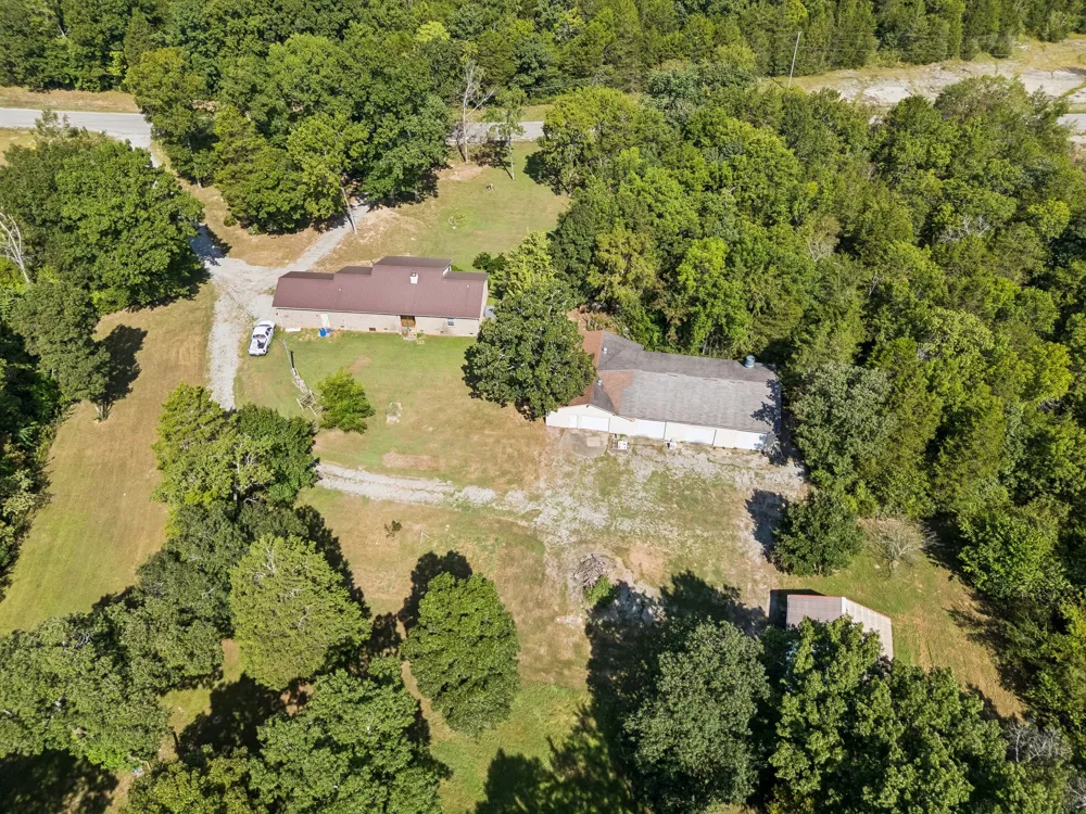 4737 Pyles Rd Chapel Hill, TN 37034