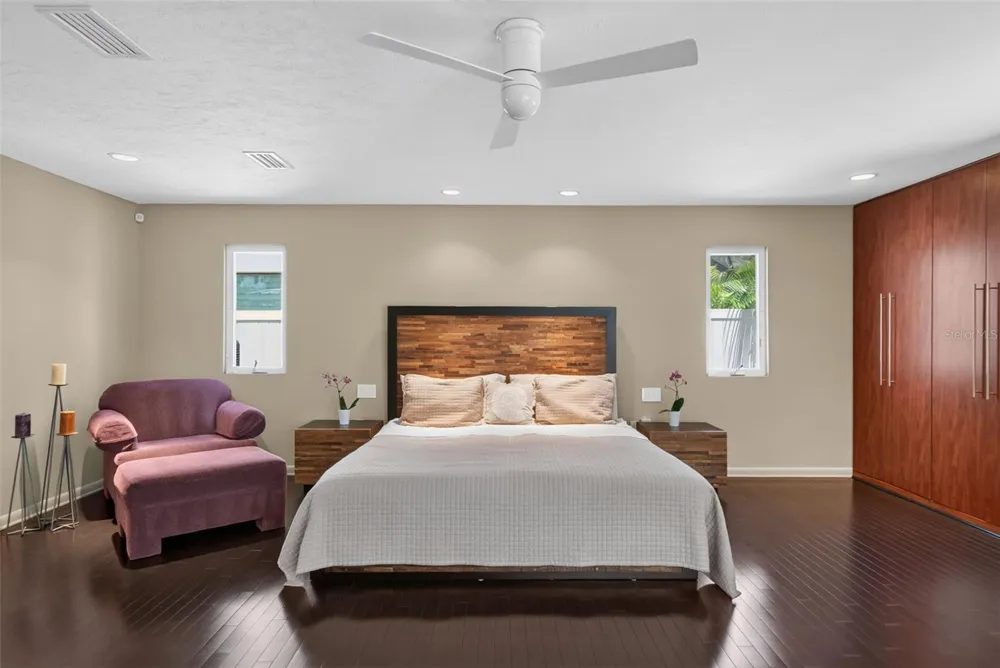 2631 PURITAN TERRACE Sarasota, FL 34239
