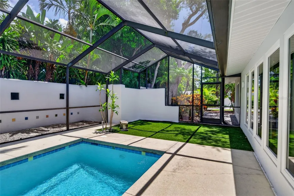2631 PURITAN TERRACE Sarasota, FL 34239